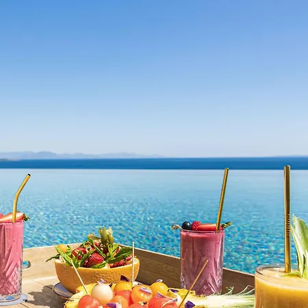 Hotel 6br Cliffside - What'app - 0034-602-661-430 - For Reservations! Nisaki (Corfu)